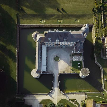 Le Chateau D'Étoges Exteriér fotografie